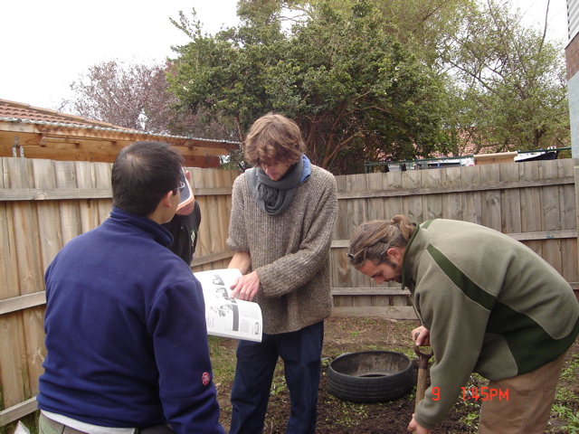 Double digging and path marking out