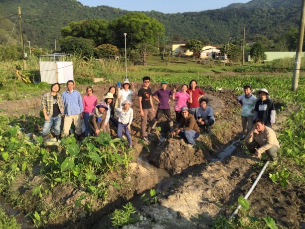 bkn-20160607175023323-0607_00982_001_01p1