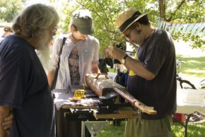 deanhoward-sitir_guimbri_moroccanbassbanjo