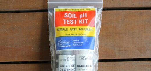 A typical Soil PH kit